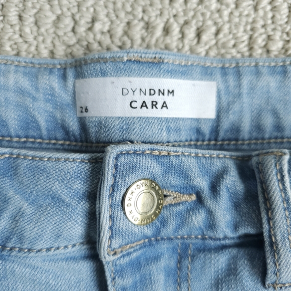DYNDNM Cara Ripped Light Jeans size 26 - Picture 3 of 3